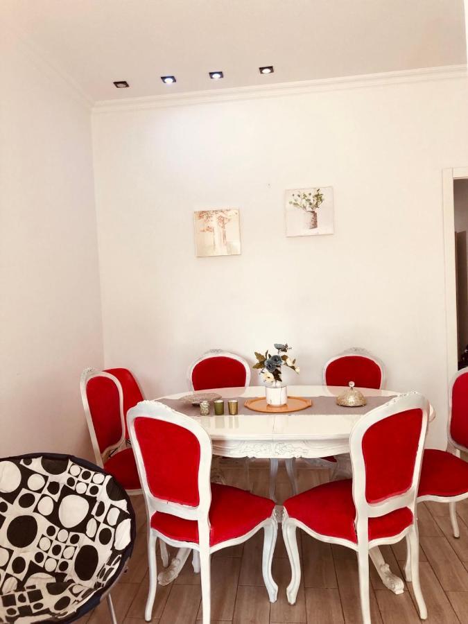 Sweet Apartment In Koetaisi Buitenkant foto